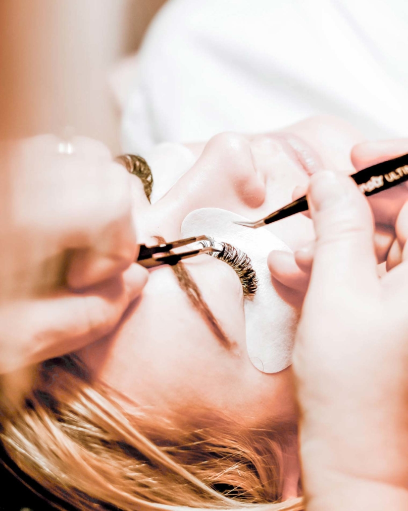 Wimpernextensions bei LODERMA BEAUTY